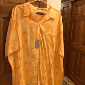 NWT Colorful Men’s Shirt 3 XB